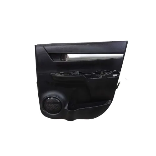 FORRO DE PORTA HILUX SR 2.8 2024 TRASEIRA DIREITA ORIGINAL