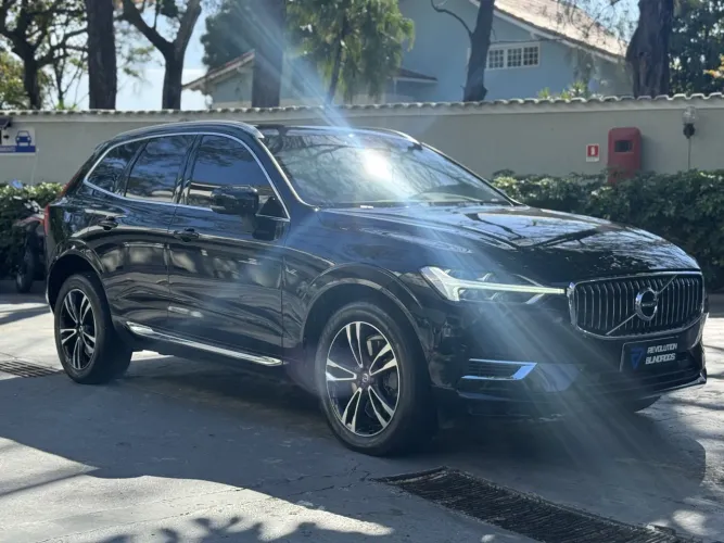 Volvo XC-60 XC 60 T-8 Híbrido Momentum 2.0 5P 2021