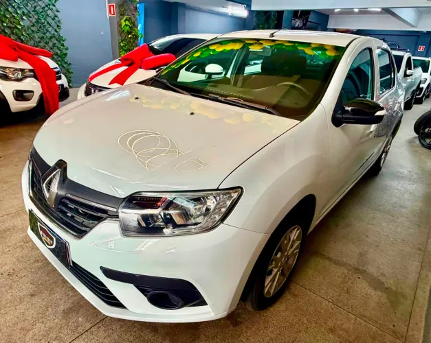 Renault Logan Zen Flex 1.0 12V 4P Mec. 2025
