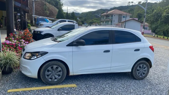 Chevrolet Onix JOY Hatch 1.0 8V Flex Mec. 4P 2019