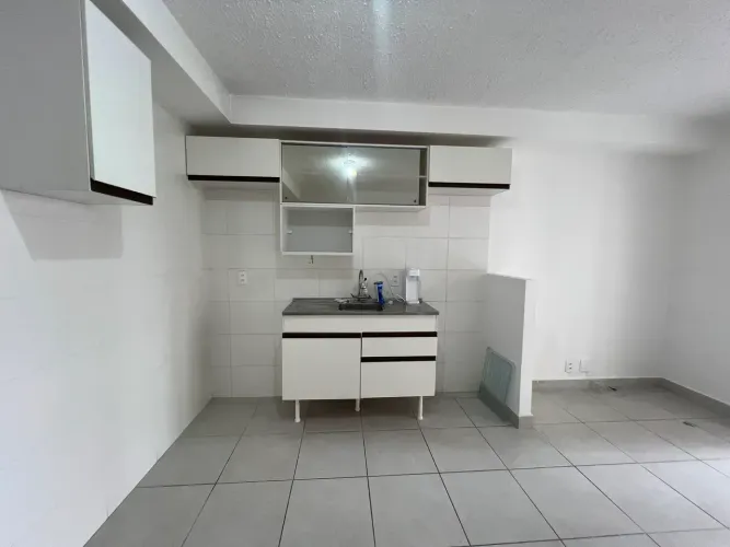 Imóvel para aluguel possui 31 metros quadrados com 1 quarto em Bom Retiro - São Paulo - SP