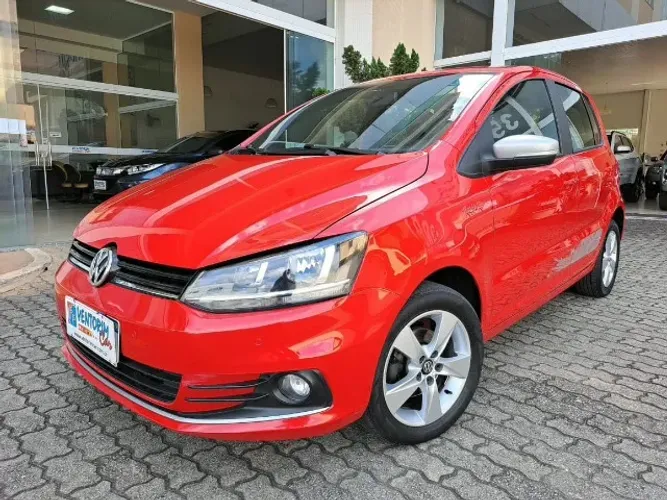 Volkswagen Fox Rock IN RIO 1.6 MI Total Flex 8V 5P 2016