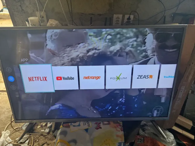 Tv 43 smart, grande e linda