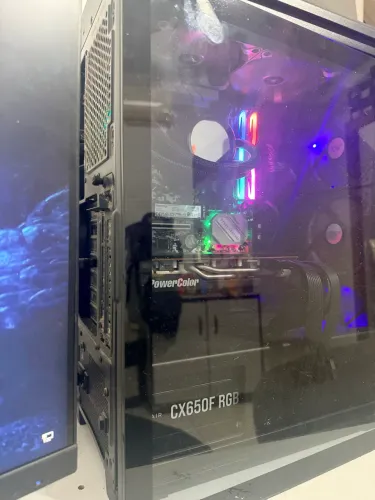 Pc gamer completo gpu rx5700xt cpu 5 5600 ssd m2 16gb ram fonte 650wfullmodular + monitor