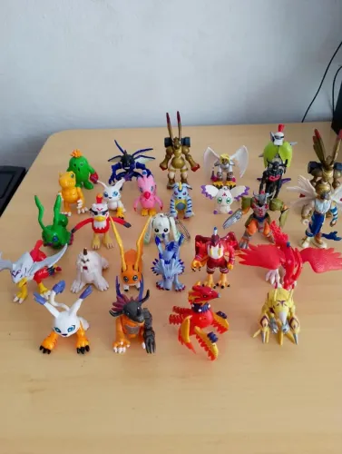 Coleção digimon - leia a descrição, valores chat!