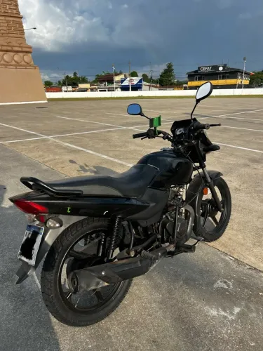 Alugo moto na semana sem caução 310$