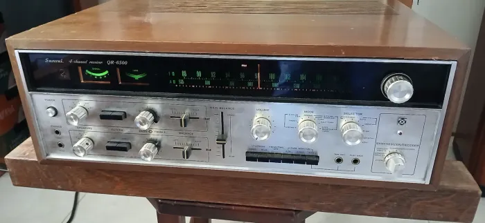 Receiver Sansui 