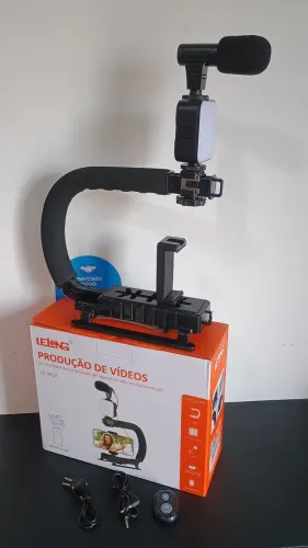 Kit gimbal l estabilizador de celular com LED, microfone e controle bluetooth / OFERTA