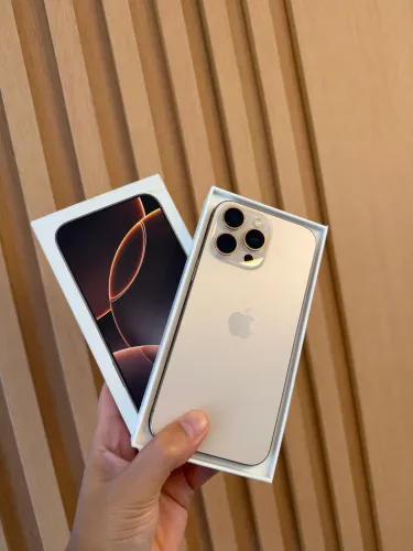 iPhone 16 Pro Max 256GB Desert