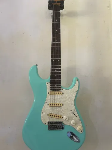 Guitarra Stratocaster Custom Artesanal G. Lira Luthier - Pintura Exclusiva