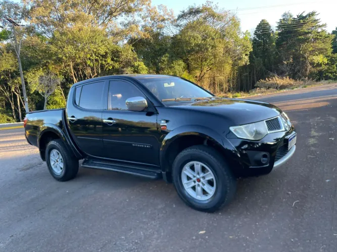 L200 TRITON HPE 3,2 4X4 TODA ORIGINAL