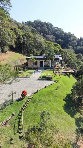 Chácara à Venda com 5.000 m² e Vista para o Mar em Buenos Aires, Guarapari/ES, 4 Quartos,