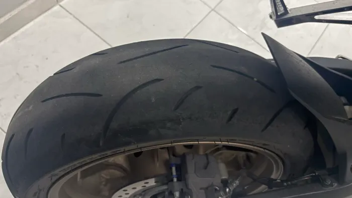 HONDA CB 650R ABS 2023/2023 - APENAS 5.438 KM - IMPECÁVEL!