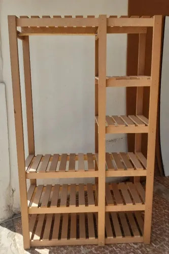 Estante Com Cabideiro e Prateleiras Para Closet e Quartos em Mdf cru