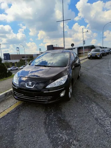 Peugeot 408 Sedan Feline 2.0 Flex 16V 4P Aut. 2012