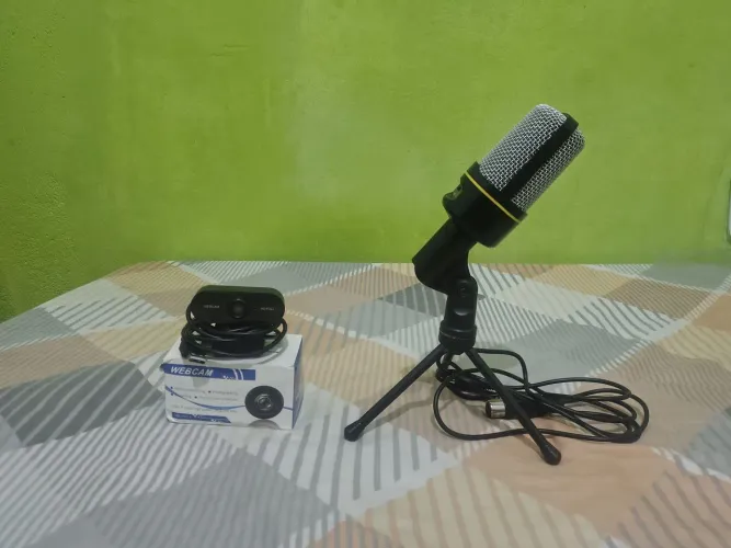 Webcam mais microfone 