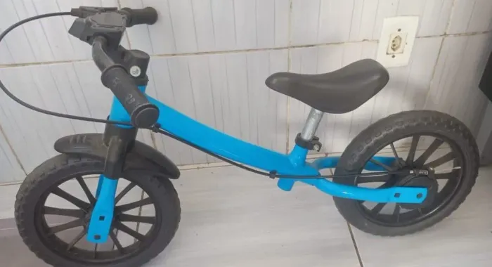Bicicleta de Equilíbrio Infantil 
