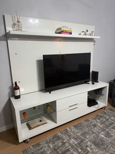 Painel de TV + Rack