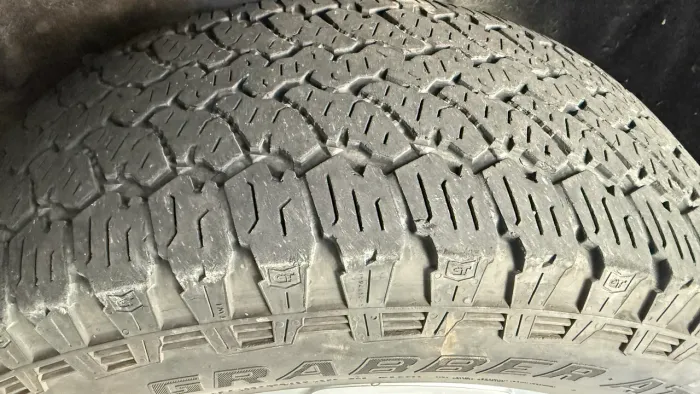 Pneus general grebber At3 r18 265 60