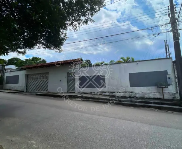 Morada do Sol - Aleixo, MANAUS - AM, com 03 Suites, Piscina.