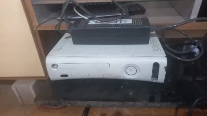 XBOX 360 + KINECT- NO ESTADO LEIA ANUNCIO