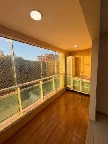 ALUGO APARTAMENTO REFORMADO NO RESERVA RENASCENCA