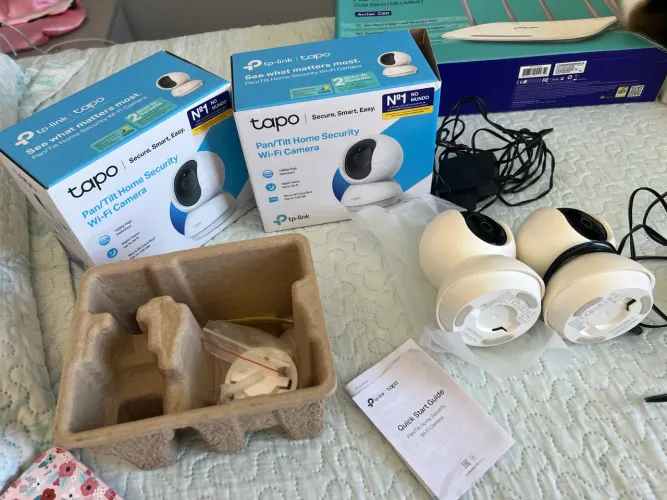 2 Câmeras de Segurança TP-Link Tapo C200 Wi-Fi 360° Full HD