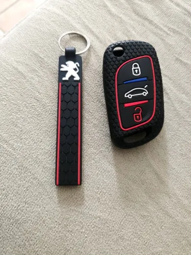 Kit Capa Anti Impacto + Chaveiro Premium - Estilo e Proteção Peugeot PSA