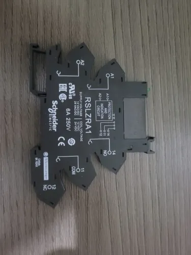 Relé De Interface Schneider Rsl1pvbu 24vdc-rslzra1
