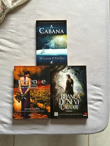 Doação Livro Revenge, Branca de Neve, A Cabana
