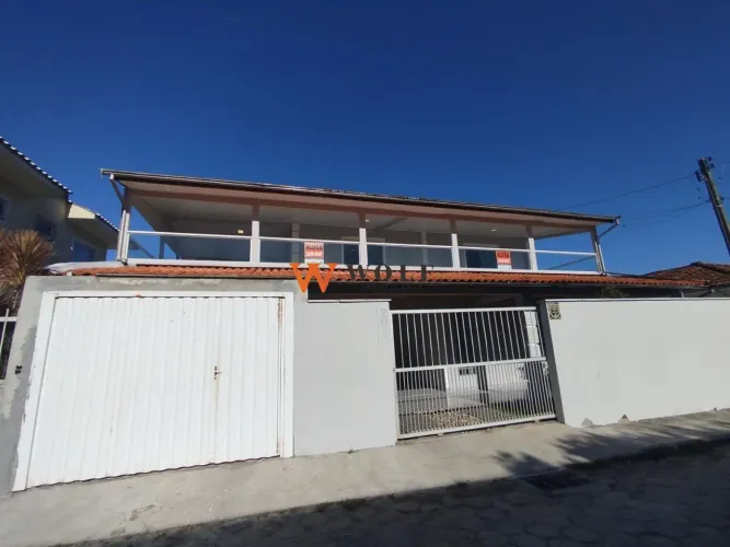 Casa para alugar em Biguaçu local tranquilo.