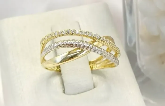Anel Three Lines em Ouro 18k 750