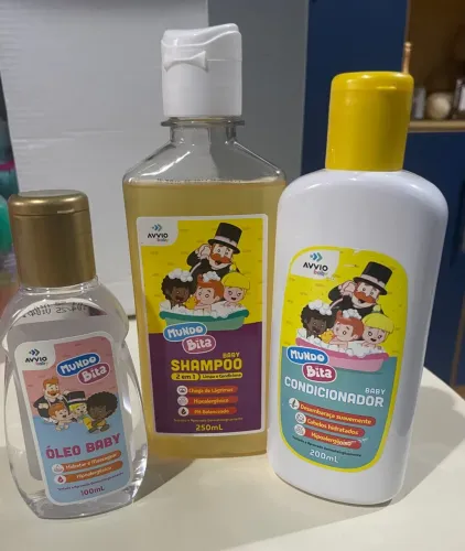 Kit infantil shampoo+condicionador+ óleo
