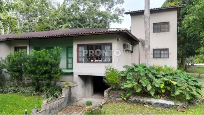 Granja Exclusiva com 15 Hectares, Rio, Cachoeira e 7 Suítes em Igarassu