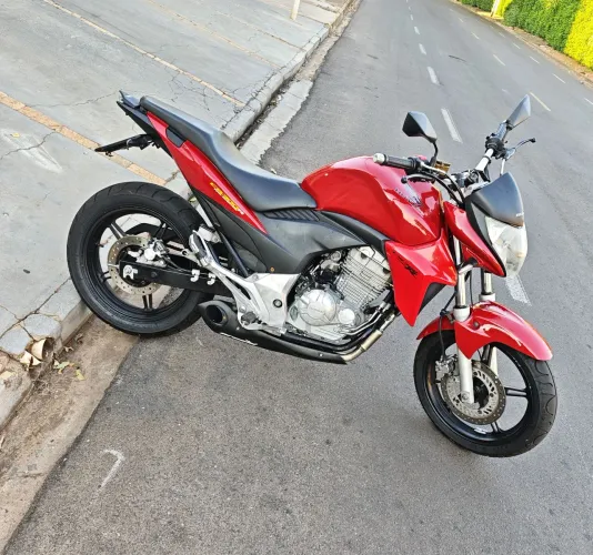 Escapamento arashi cb300r
