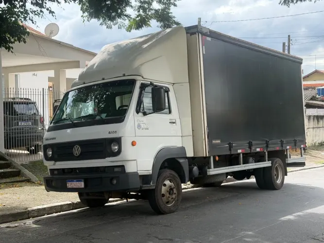 Caminhão 3/4  8/160 Volkswagen 