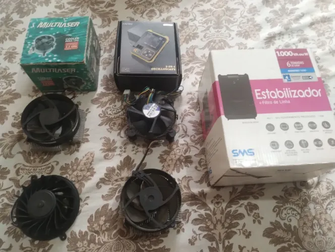Equipamentos de informática no precinho chame no ZAP pra negociar *03