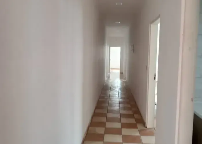 Salas comerciais no Jd. Magnólia/ 3 Salas/ 2 Wc´s/ Cozinha/ Aluguel 1.800,00