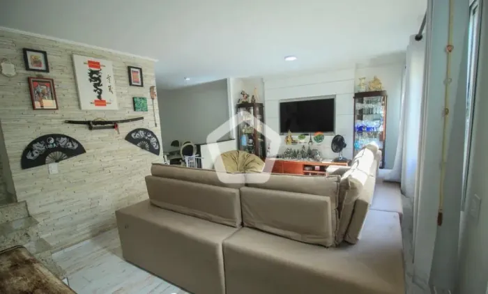 Casa em condomínio de 5 casas de 3 quartos em Mooca com 200m² de área!