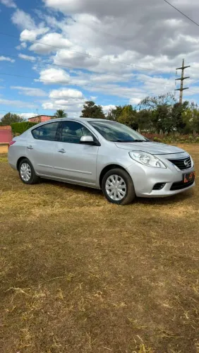 Nissan Versa SV 1.6 16V Flex Fuel 4P Mec. 2014