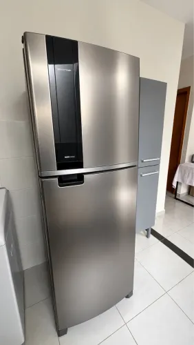 Vendo - Geladeira Brastemp