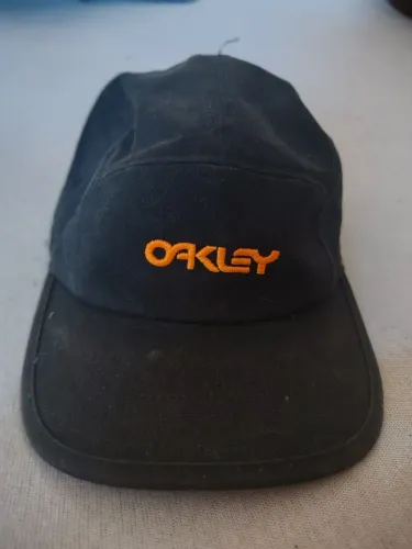 Boné Oakley five panel