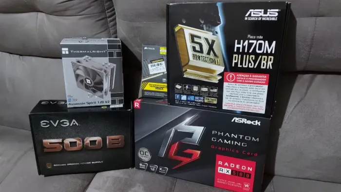 PC Gamer i7-7700K 4.2GHz e Radeon RX 580 8GB c/ Monitor