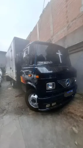 Mb 708 ano 1988 direção hidráulica