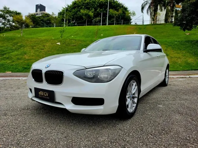 BMW 116IA 1.6 TB 16V 136cv 5P 2013
