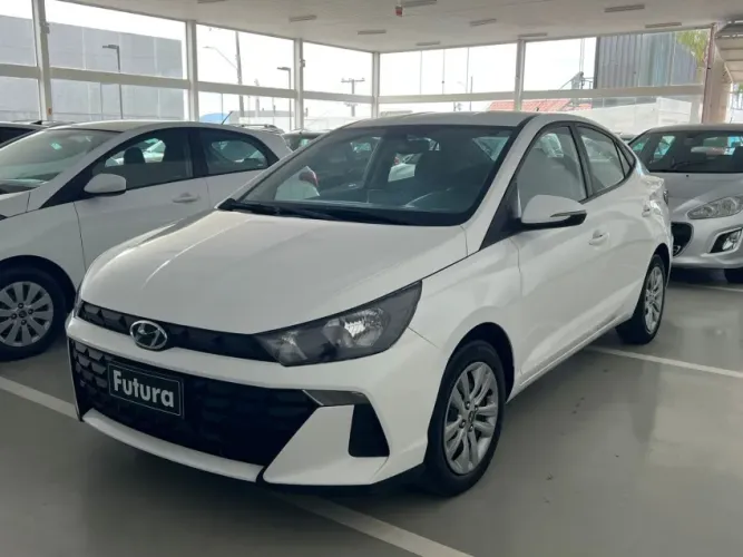 Hyundai HB20S Comfort Plus 1.0 Flex 12V Mec. 2024