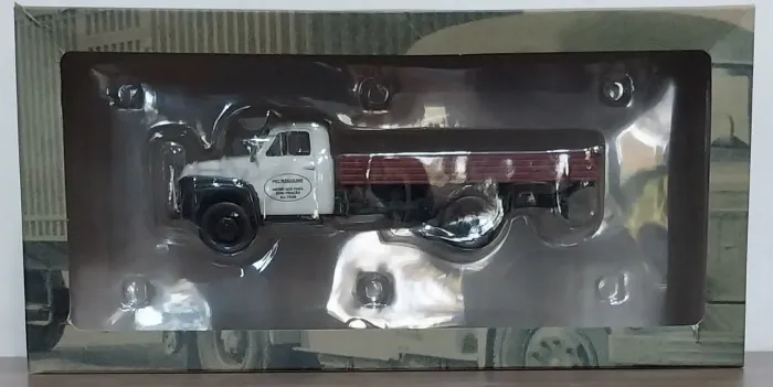 MINIATURA DE CAMINHÃO DE PEDREGULHO ESCALA 1:43