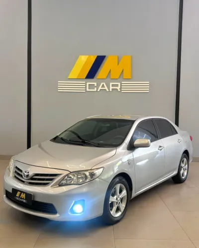 Toyota Corolla GLI 1.8 Flex 16V Aut. 2014