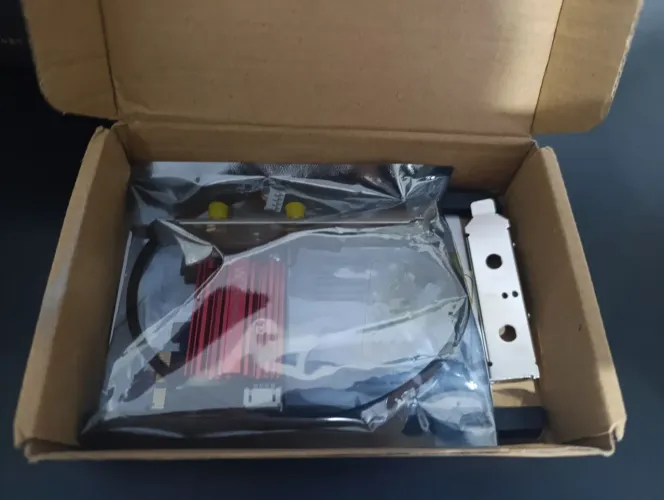 Adptador Wi Fi 5.0 e Bluetooth 4.0 Fenvi para Pc 