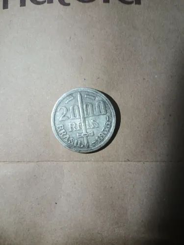 01 moeda antiga de 2000 Réis do ano 1935